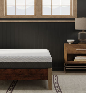 Pur Chill - 8" Short Queen Firm Mattress With Phase Change Cooling Fabric - White / Gray