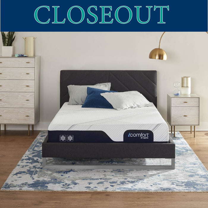 Closeout -  Queen Serta iComfort Hybrid CF2000 Medium