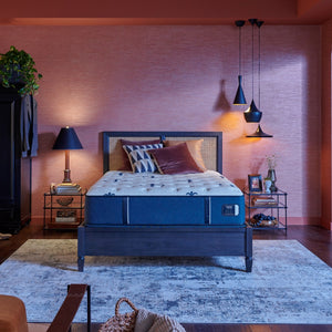 Stearns & Foster Studio Medium 14" Mattress