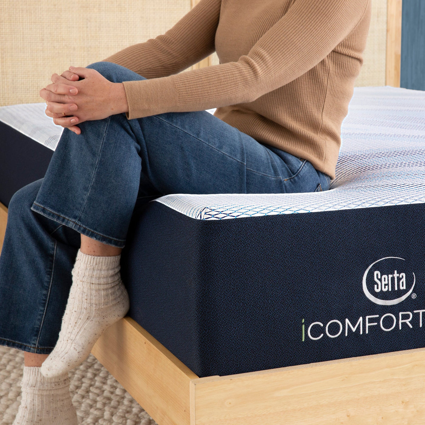 Serta iComfortECO F30LTX King Plush 13.5 in. Memory Foam Mattress